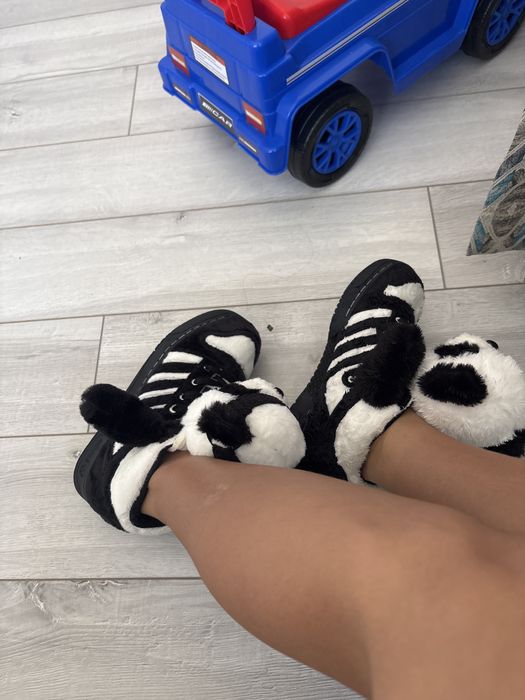 jeremy scott adidas panda bear