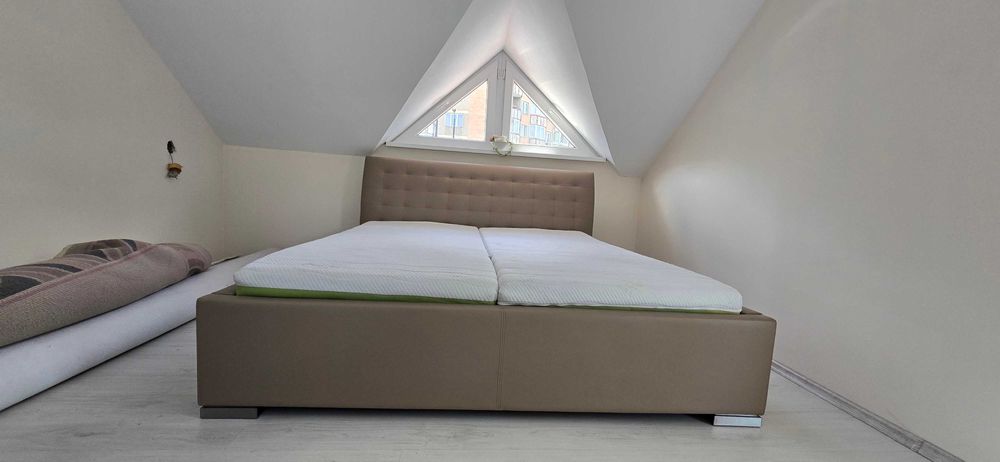Pat matrimonial premium 180x200 cu saltea și somieră