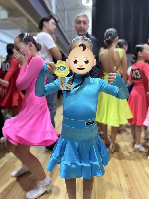 Продам рейтинговое платье