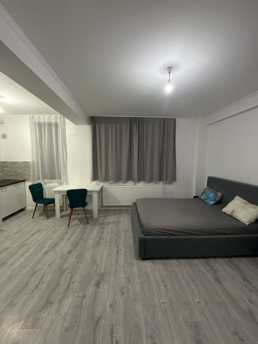 Garsoniera de inchiriat