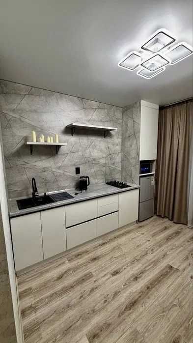 Продается 1 комнатная квартира по ул Сатпаева - Б Момышулы