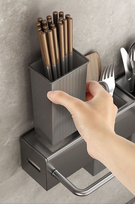 Кухонный держатель органайзер для столовых приборов настенный 60 см