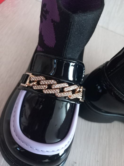 Детский обувь. 23 размер маломерка