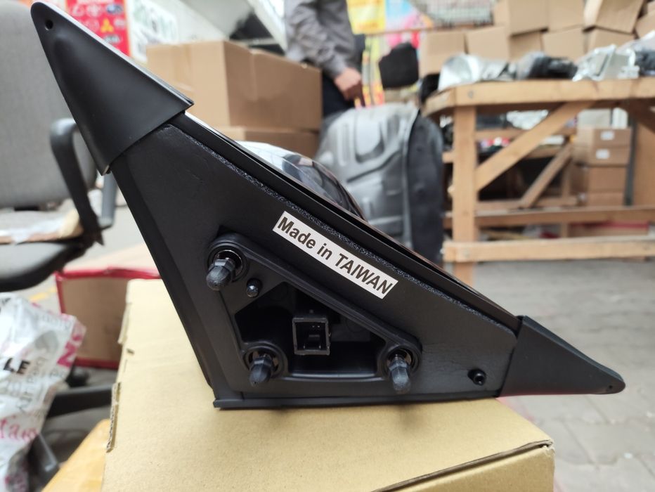 Камри 30 боковые зеркала Тайвань USA