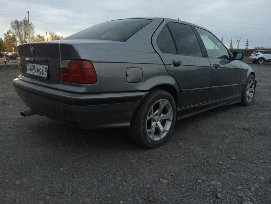 Продам bmw 325,в отличном состоянии
