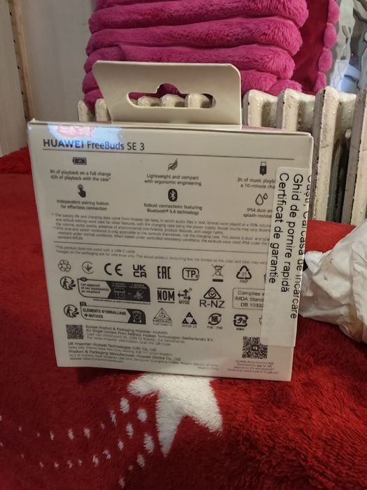 Vând căști Huawei sigilate