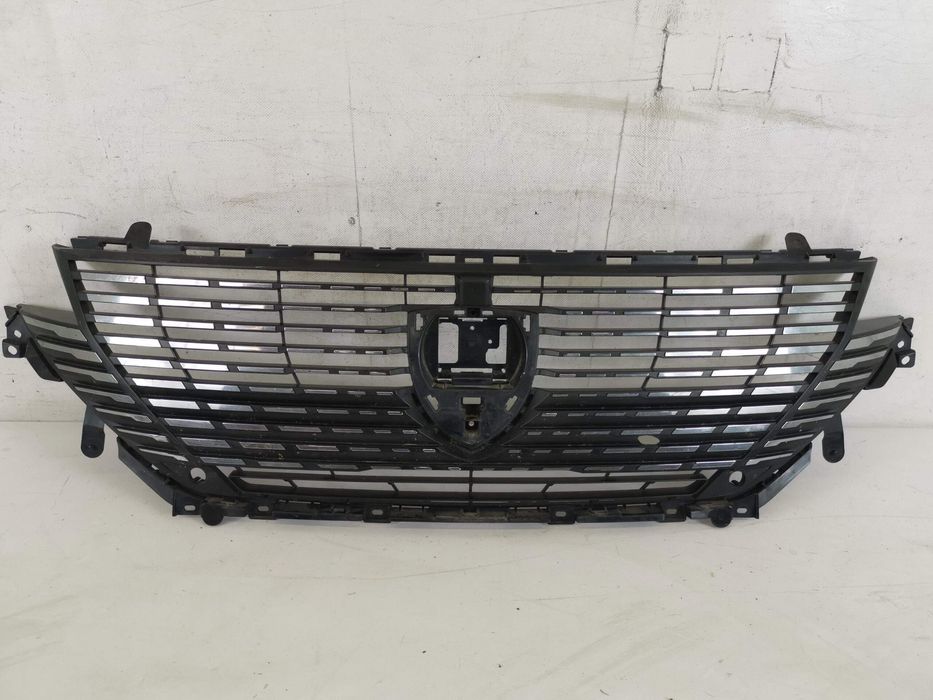 Радиаторна решетка Пежо / Peugeot P5 308 Оригинална В добро състояние