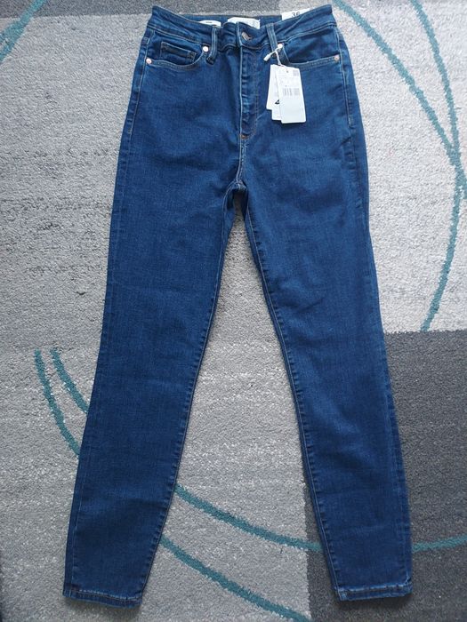 Vând 2 perechi bllugi albastru, mas 36, skinny, Mango