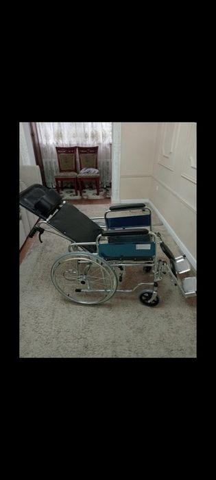 Инвалидная коляска