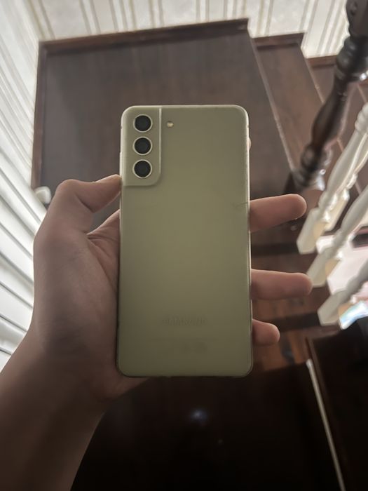 Samsung s21fe околоидеал