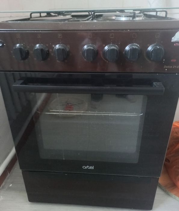 Продам  Газ плита