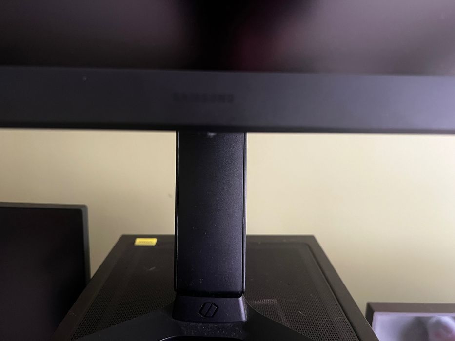 Монитор Samsung G3, 144HZ, 27”