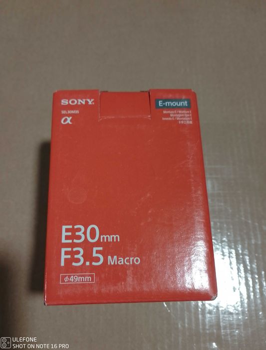 Obiectiv Sony E30 F3.5 Macro E-Mount SEL30M35 Nou