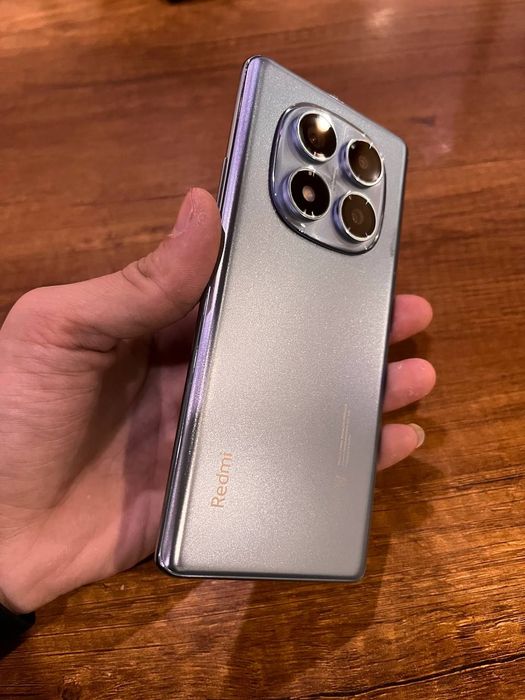 Redmi Note 14 Pro 12+6/512 Gb Obmen Sotiladi Tel Tozo Hali