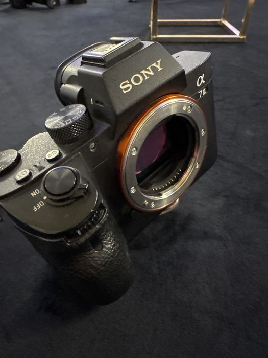 Sony A7III   body