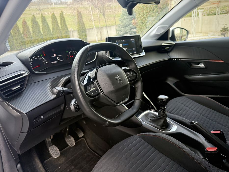 Peugeot 208 Allure 1.5d 101 CP An 2021 !