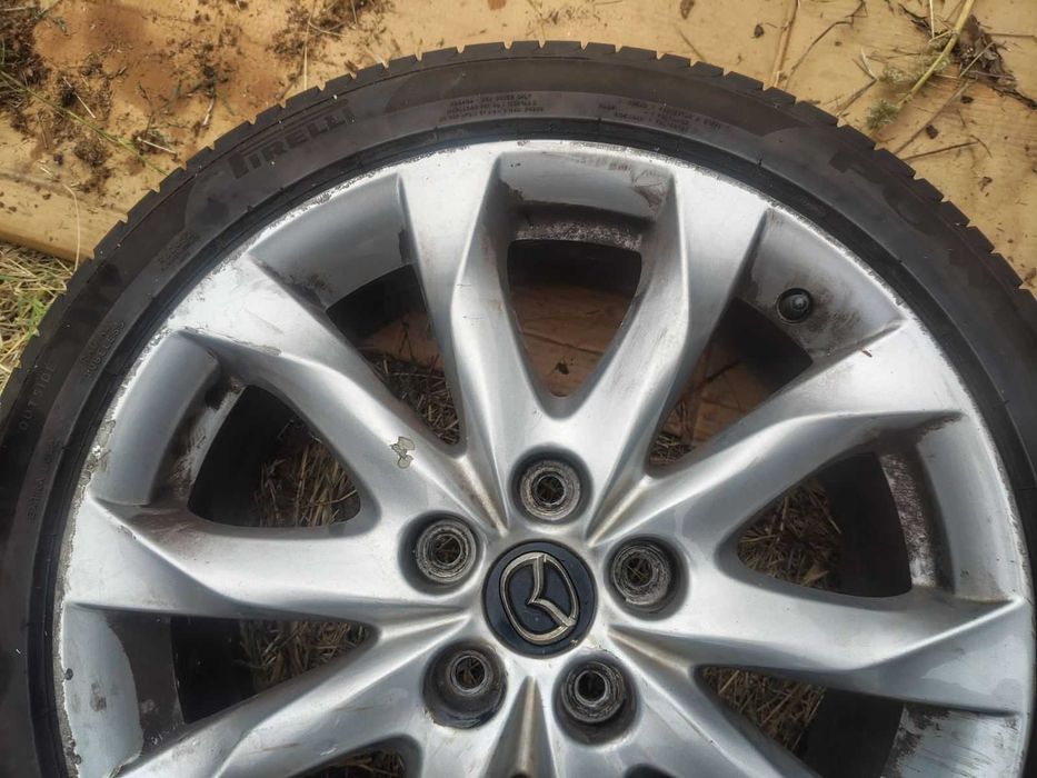 18 цола Джанта 5х114,3 Mazda 3 et50 7J Pirelli 215/45/18