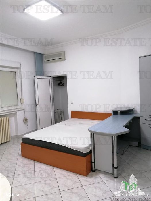 Apartament 4 camere in zona Nicolae Balcescu