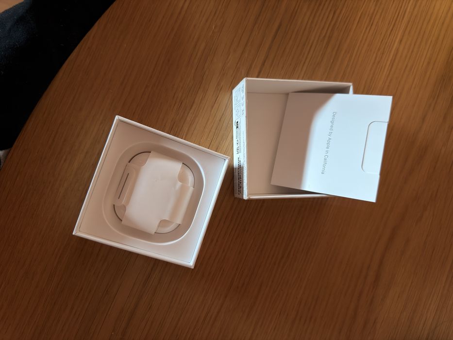 Airpods 4 Noi cu factura