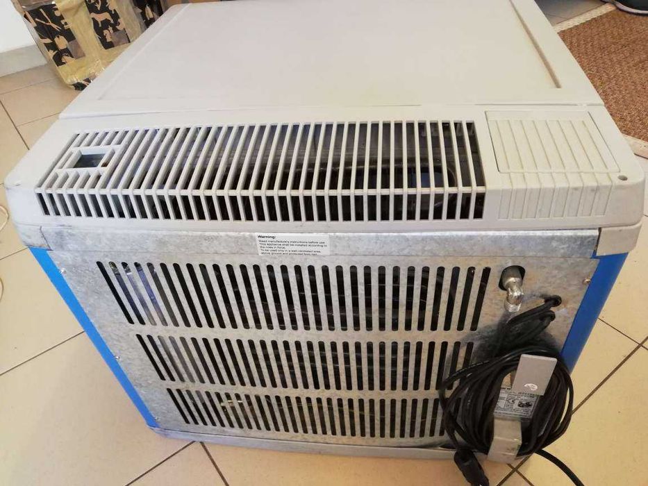 Lada frigorifica gaz electric MOBICOOL A40 rulota camping