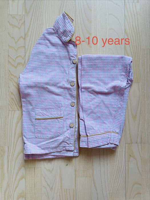 Одежда на девочку 8-10 лет