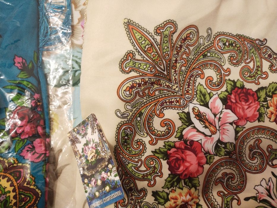 Продам женские платки