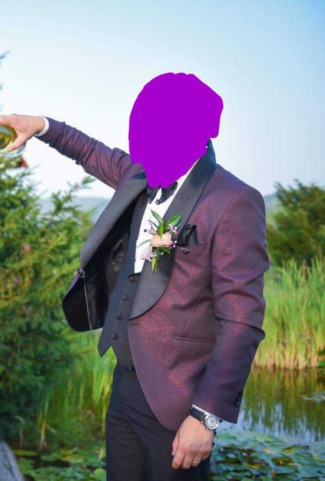 Costum de mire model deosebit