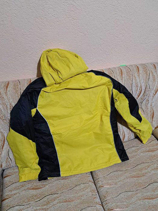 Мъжко водонепропускаемо яке