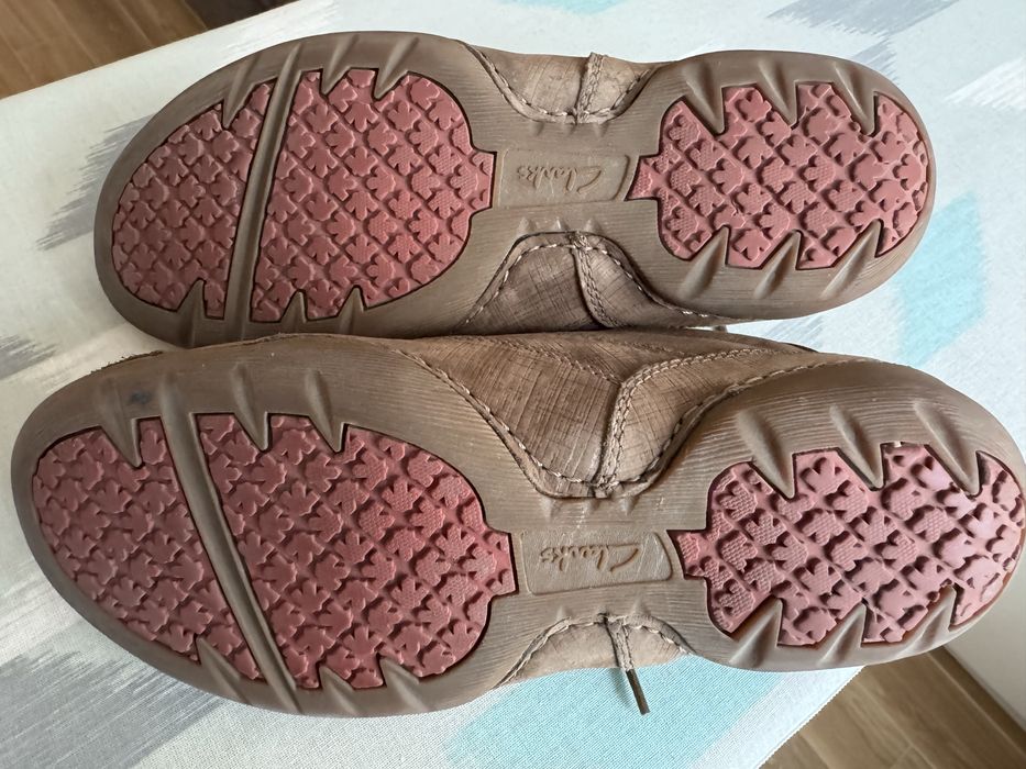 Оригинални мъжки кожени обувки Clarks