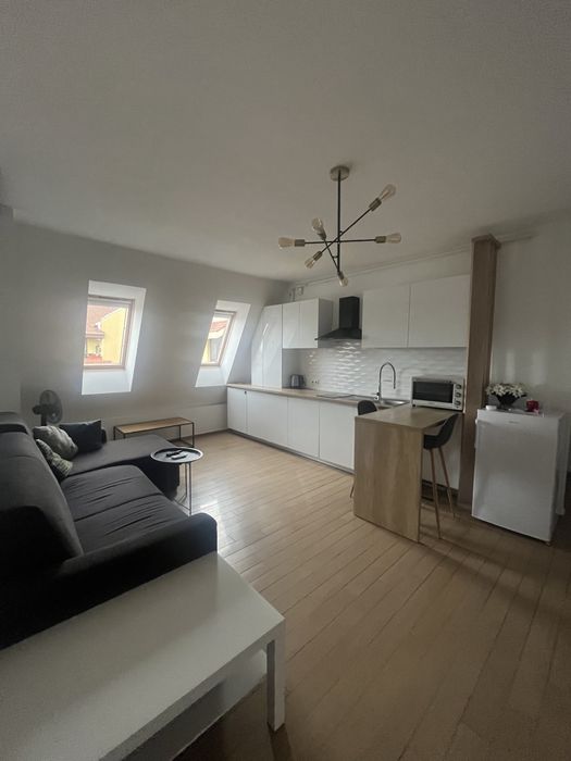 Apartament de închiriat