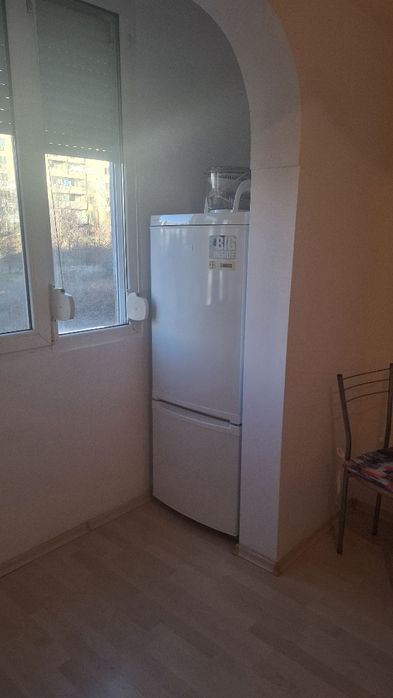 Дава се под наем Едностаен апартамент в Плевен, Дружба 2 - 45 кв.м за 204 € - Снимка #3