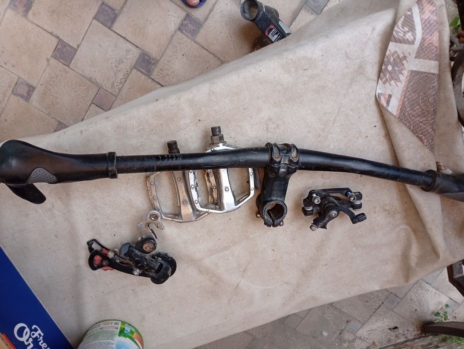 Запчасти от велосипеда