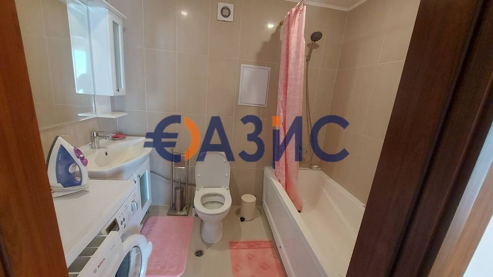 Продава се Двустаен апартамент в к.к. Слънчев бряг - 96 кв.м за 823 €/кв.м - Снимка #14
