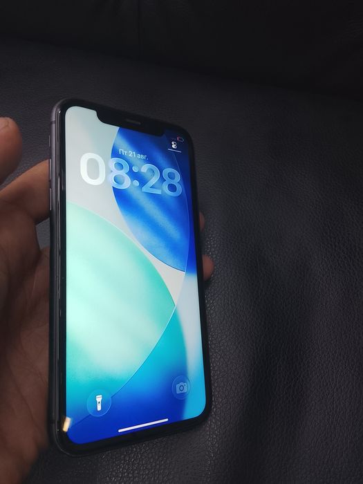 Iphone 11 128gb.  Ёмкость 67