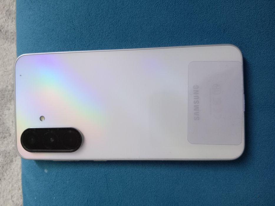 продам Samsung A36 в отл сост