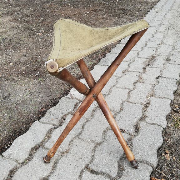 Scaun trepied, pliabil, pentru vanatoare si pescuit