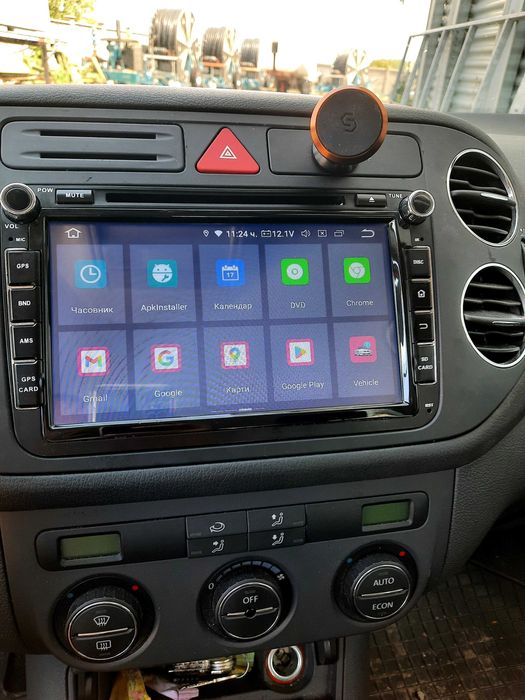 Мултимедия андроид ауто за wv golf 5 pasat 6 tuaran и 4 гб рам на 32гб