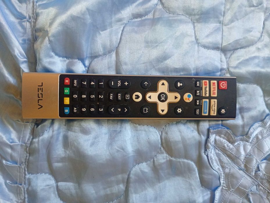 Smart TV 4k 165 cm  wifi Netflix YouTube Disney Bluetooth
