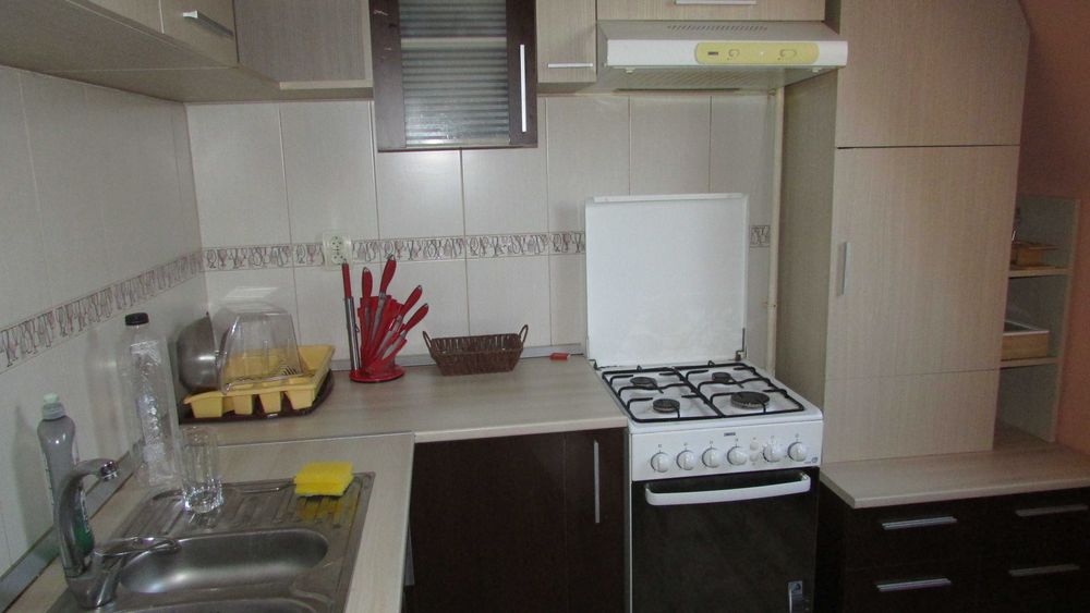 3 camere cu 2 bai bloc nou  boxă și loc de parcare privat