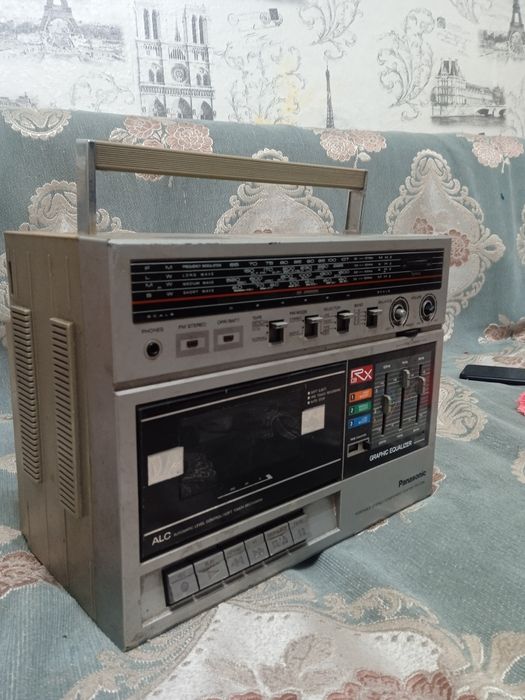 Срочно продам старые магнитофоны