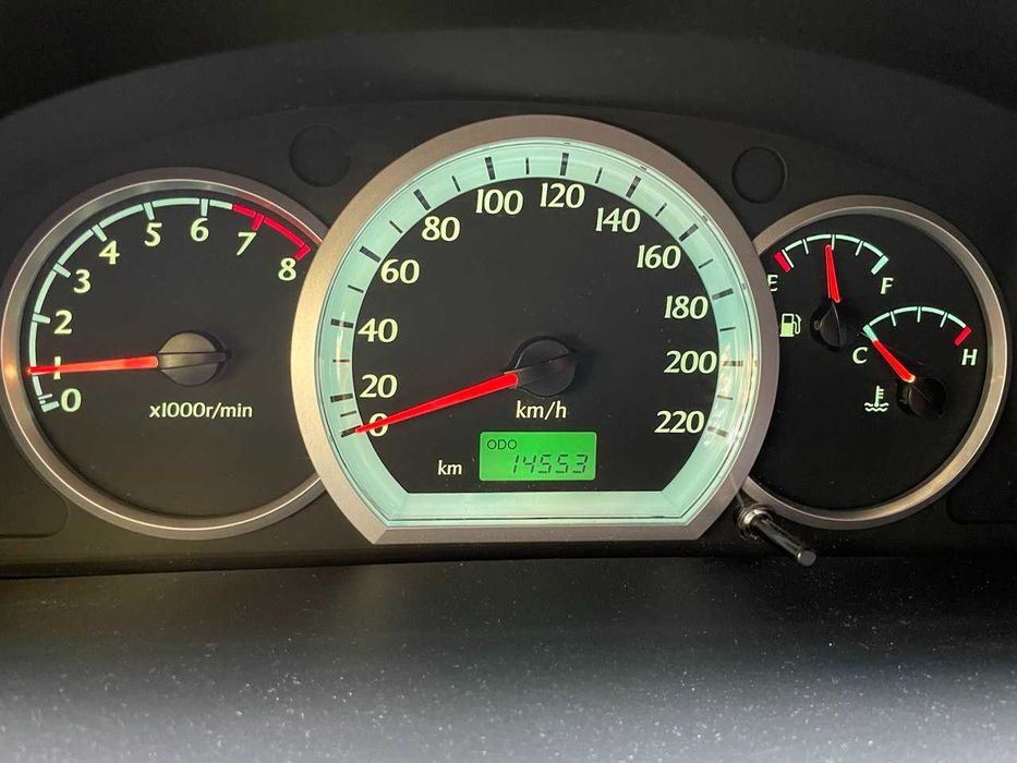 Продается своя Chevrolet Gentra (2 поз.) Пробег 14 000 км. Реальный!