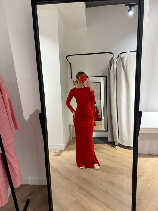 Двойка красный