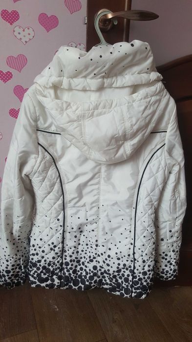 Продам Женские куртки Торг