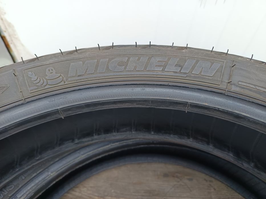 Мото гума 130 70 R 17 MICHELIN Дот 0823