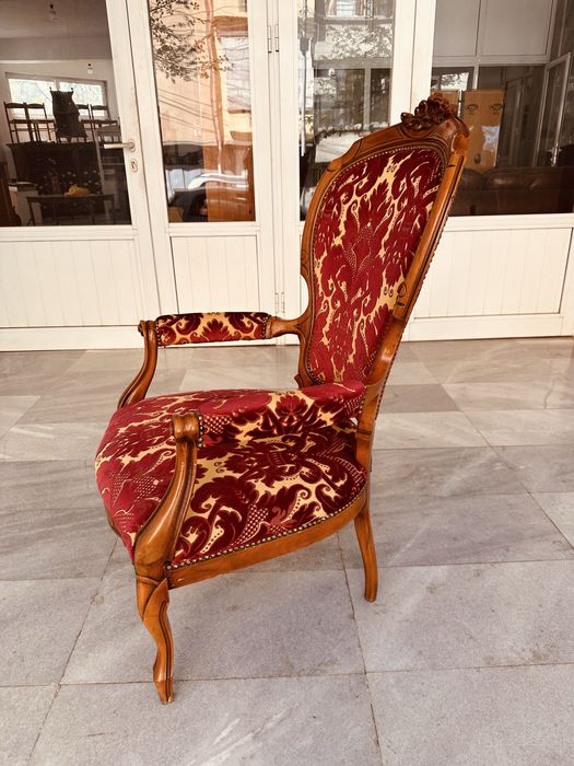 Италианско винтидж кресло – масивно дърво, рококо стил