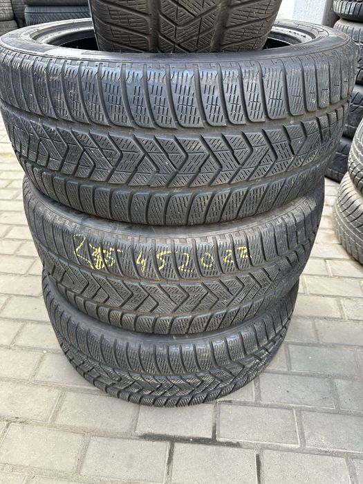 Set cauciucuri 255/45/20 Pirelli
