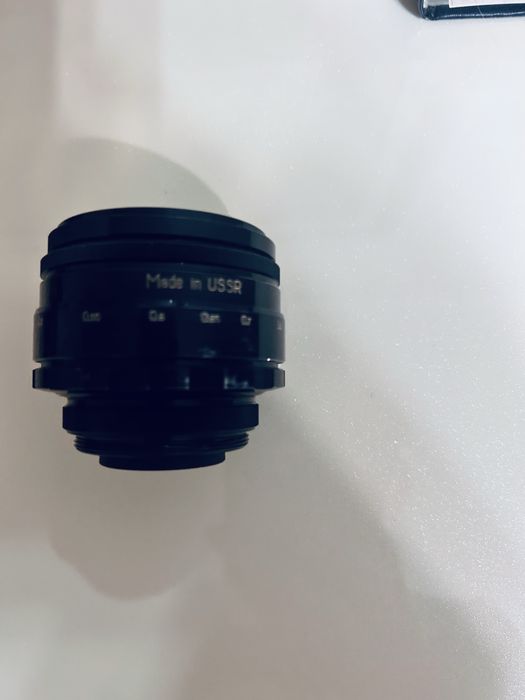 Продаю об’ектив от фотоаппарата Зенит