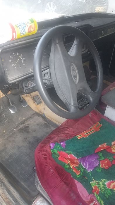 Ваз-2107 продам 2002