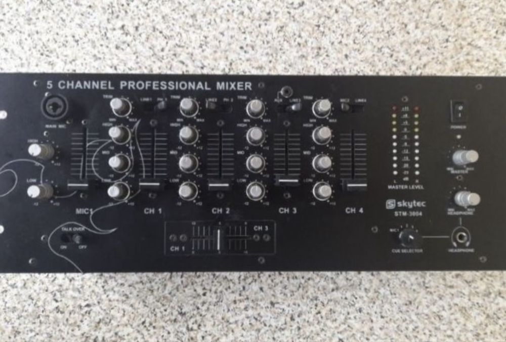 Skytec STM 3004 Skytek