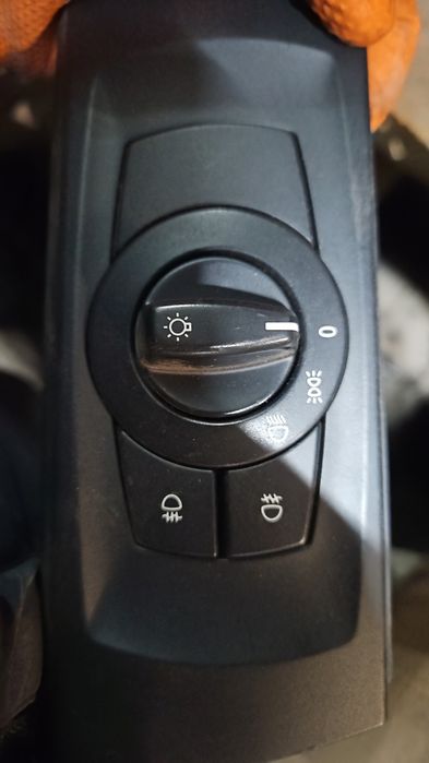 Bloc lumini bmw e81 e82 e84 e87 e88 e90 e91 e92 e93